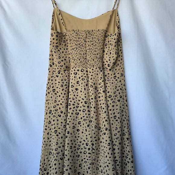 Size 8, Sunday Best, nude leopard print dress 🐆 - Picture 4 of 13